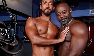 Guy Selector - Enter The Sex Room With Luka Phoenix And Aaron Trainer