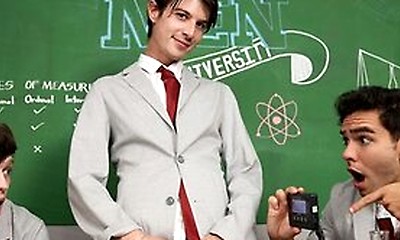 Jake Preston, Joey Mills And Damian Night In College Class Turns Into A Dick-measuring Contest And Then A Hot Group Sex