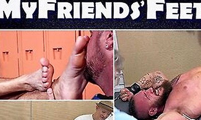 Michael Roman - Pilation Of Muscular Hunks Getting Their Bare Feet Tickled And Worshipped