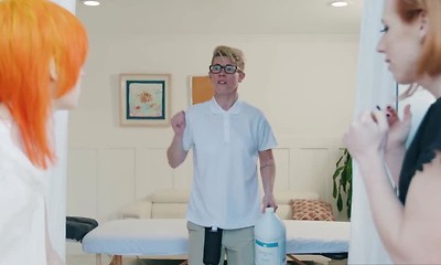 2 Ginger Transgenders Fuck Cis Woman