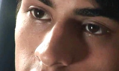 Fresh-faced gay boy charming the cam